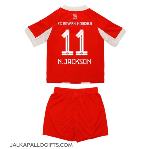 Bayern Munich Nicolas Jackson #11 Koti Peliasu Lasten 2025-26 Lyhythihainen (+ Lyhyet housut)